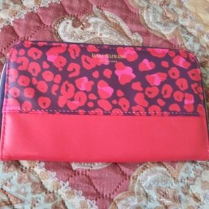 Isaac Mizrahi make up brush holder